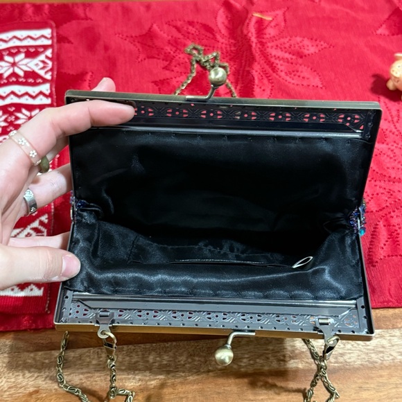 mg collection peacock beaded bag - Picture 4 of 5